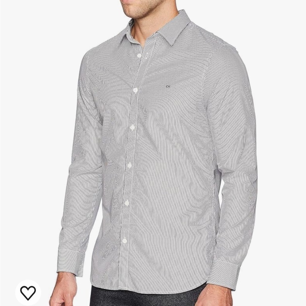 Calvin Klein | Extra-Fine Pinstripe Man Tailored Shirt in White/Black (S)